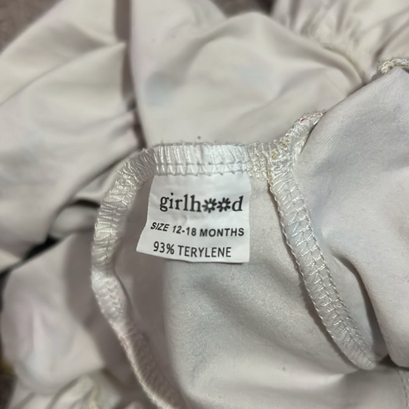 Yellow floral girlhood by little stocking co dress 12-18 months - Picture 4 of 4